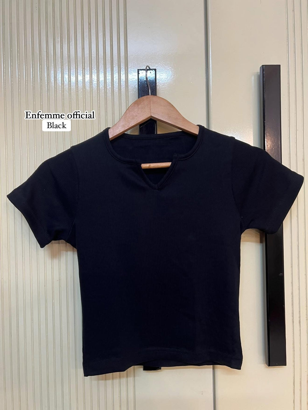 V neck crop tops