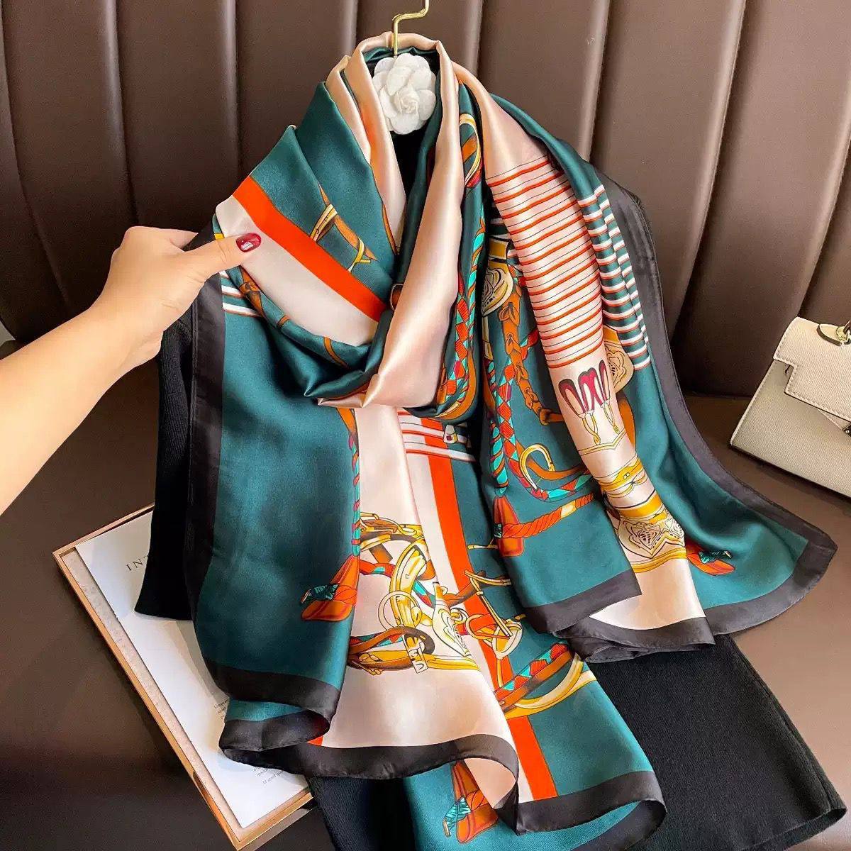Women's Samu Silk Scarf