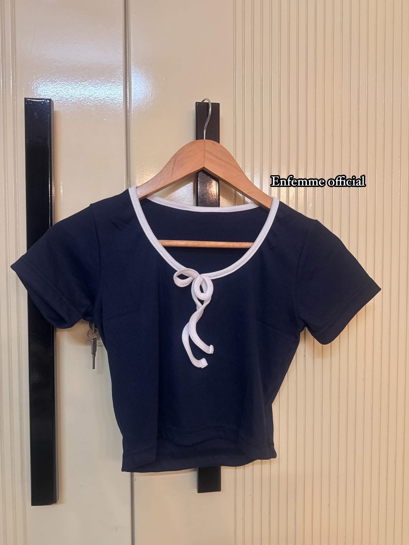 Ribbed Bow tie crop top