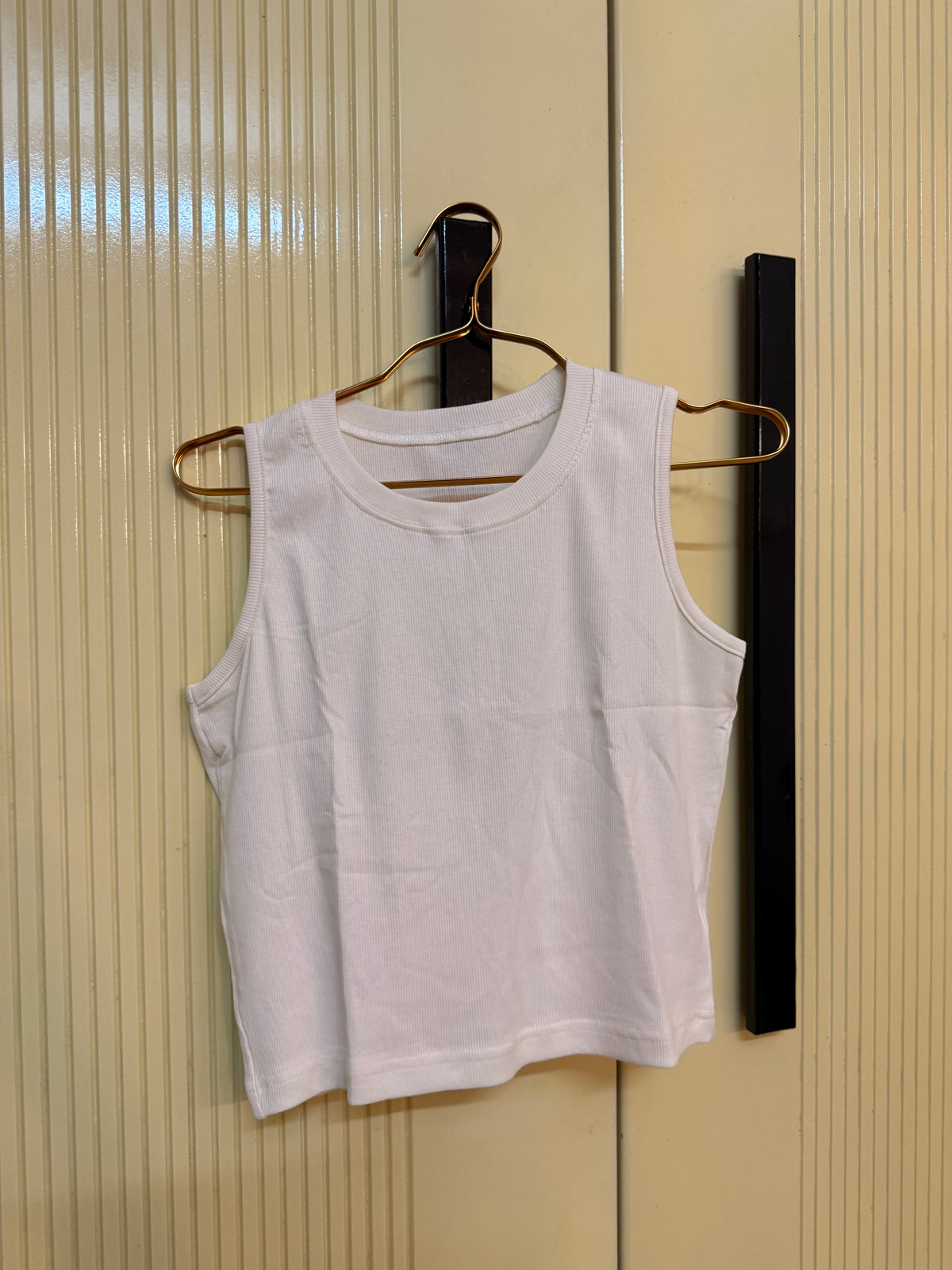 Ladies Crew Neck Tank Topsa