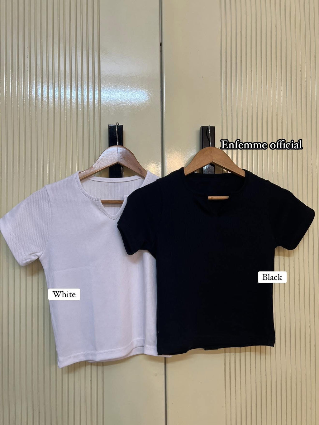V neck crop tops