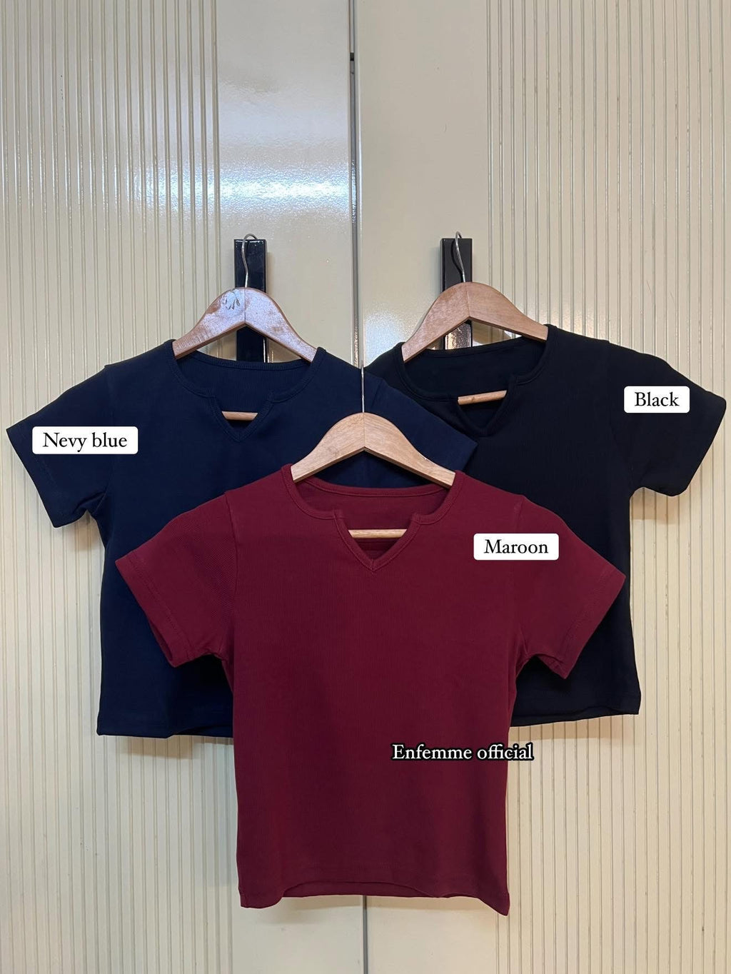 V neck crop tops