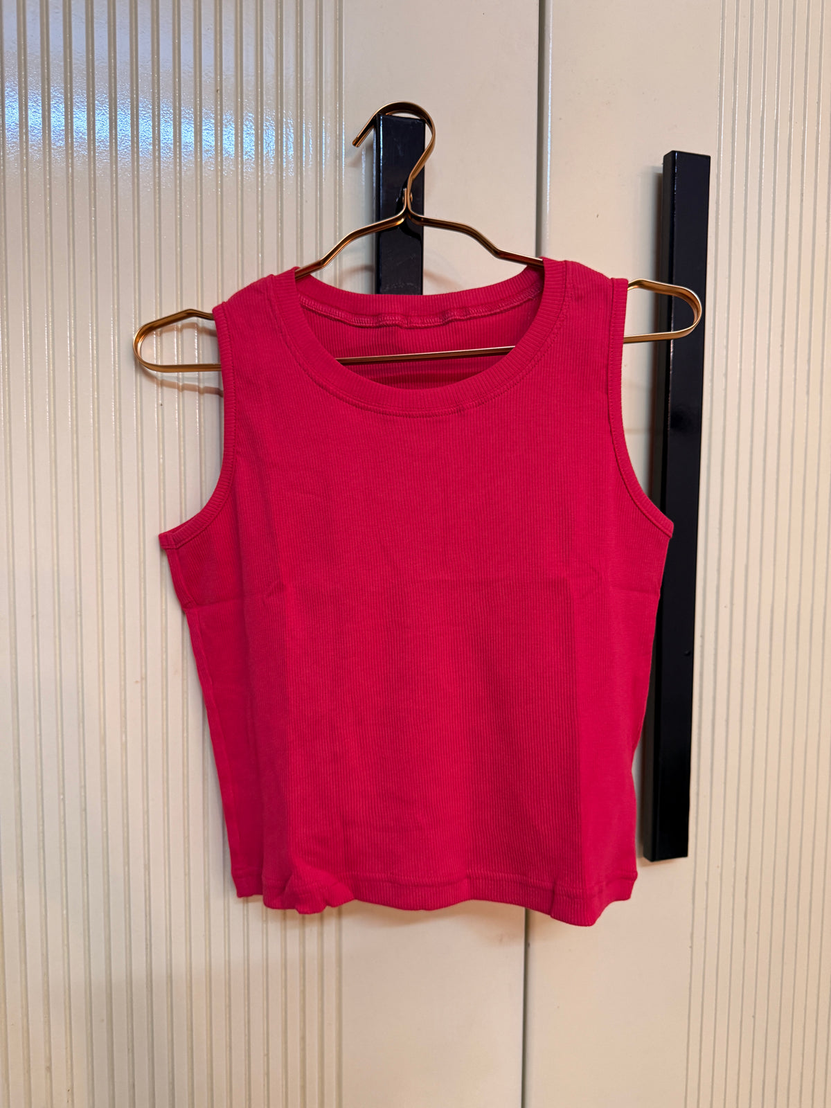 Women’s Crew Neck Rib Tank Tops